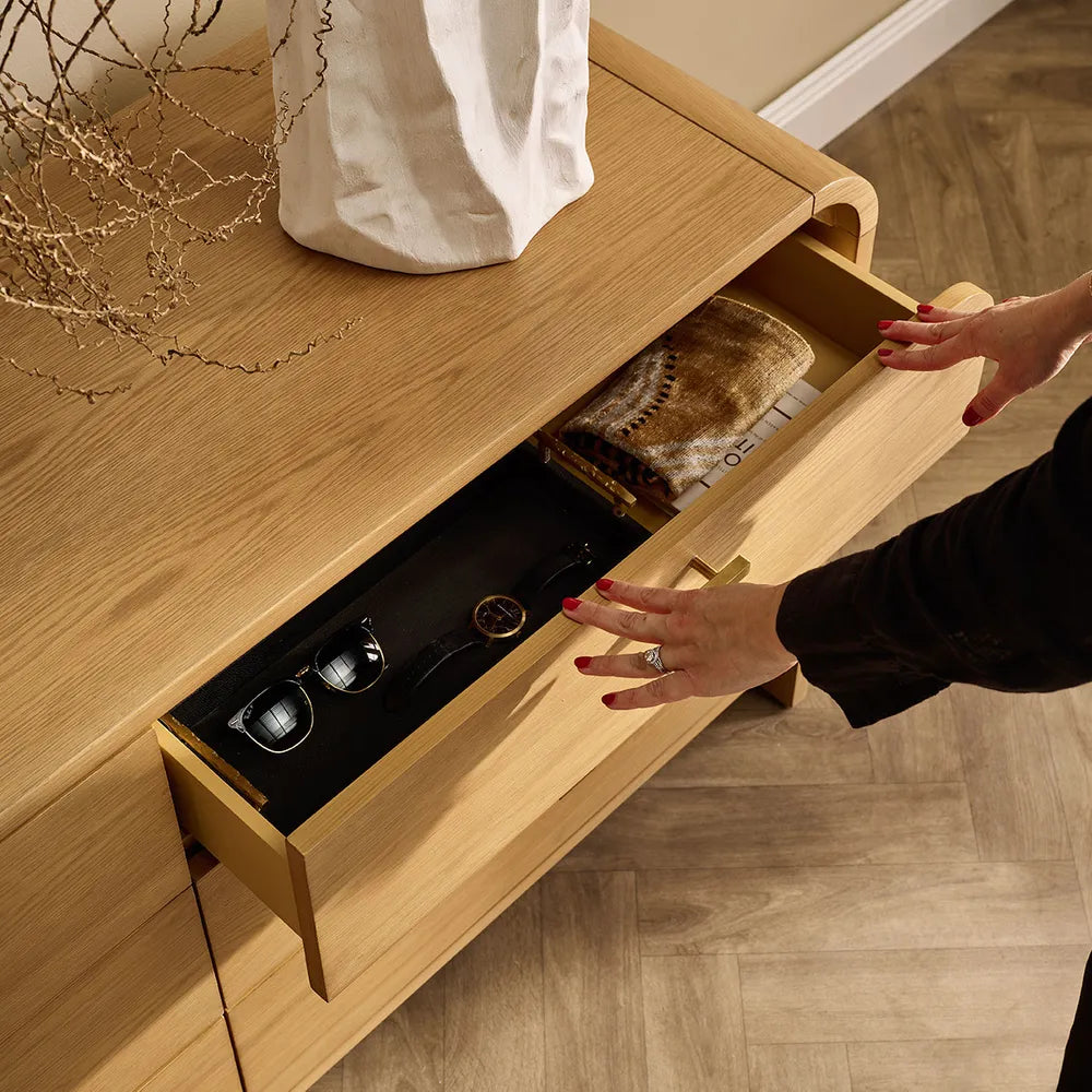 Chisholm Oak 6 Drawer Chest - Natural Oak